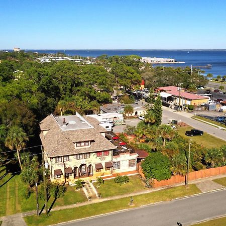 Casa Coquina Del Mar Bed And Breakfast 泰特斯维尔 外观 照片