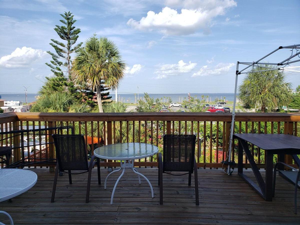 Casa Coquina Del Mar Bed And Breakfast 泰特斯维尔 外观 照片